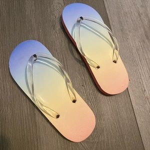 Girl’s sandals 🩴